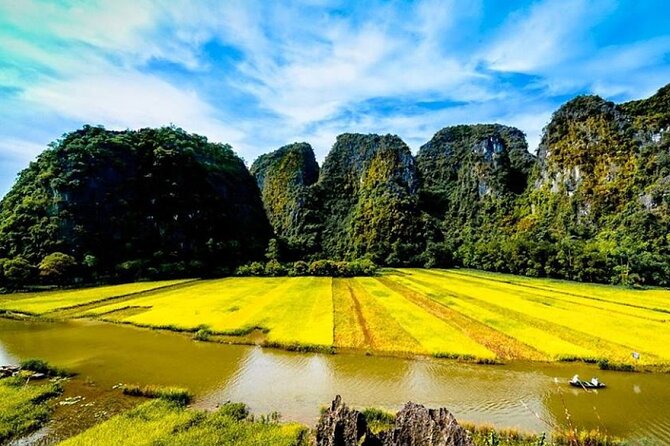 10 Days Southeast Asia Tour with Accommodation - Fly to Siem Reap: A Simple Change From Vietnam to Cambodia