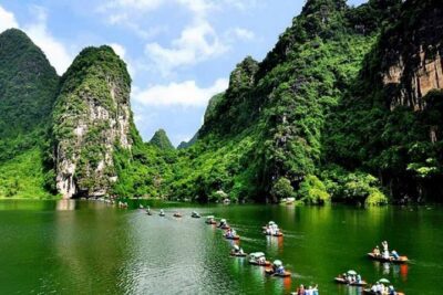 12-Day Vietnam Discovery Tour - Ninh Binh: temples, pagodas, and that boat-day magic