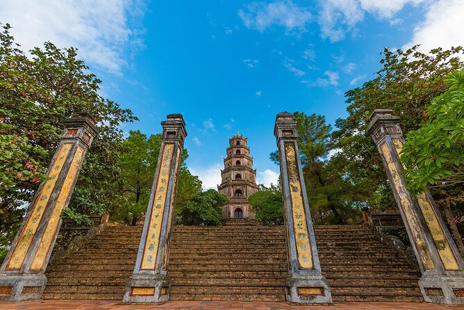 14 Days Classic Vietnam - A Private Tour from Hanoi to Saigon - Day 1-2 in Hanoi: Hoan Kiem calm, then temples, prison history, and water puppets
