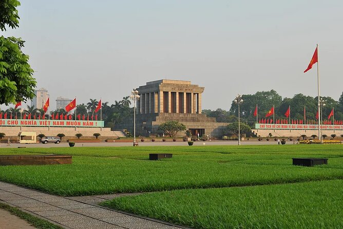 15-Day Private Tour - Vietnam Discovery & Phu Quoc Beach Escape - Saigon essentials: Independence Palace, Notre Dame, Post Office, and Ben Thanh