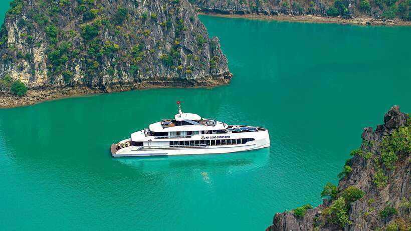 1Day 5 Stars Cruise:Swimming,Hiking & Kayaking, - Titop Island: hiking to the peak, then cooling off by the beach