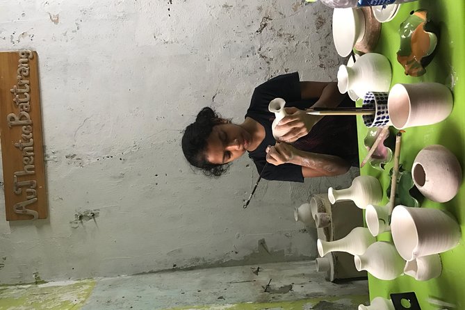 2.5 hours Ceramics Painting Workshop In Hanoi Old Quarter - Small group size: why max 20 matters for your results