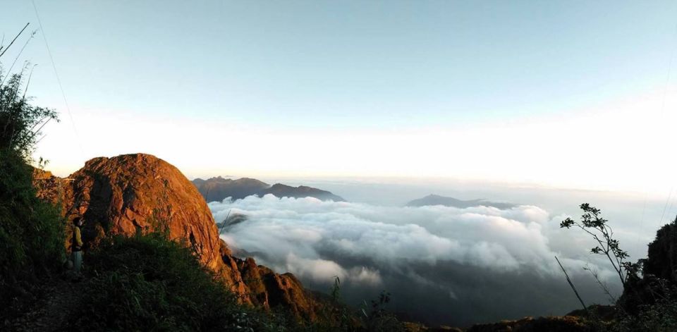2-Day Fansipan Mountain Trek - Indochina's Highest Peak - Day 2: early breakfast, summit timing around 7:30 AM