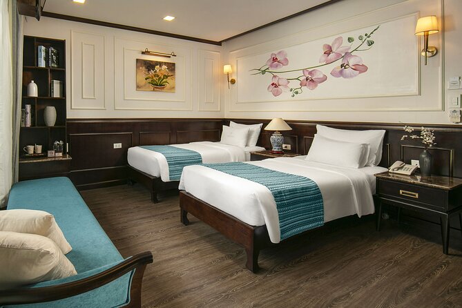 2-Day Halong Orchid Cruise - Trung Trang Cave on Cat Ba: the most memorable stop