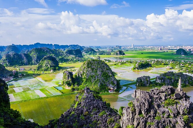 2 Day Private Tour in Ninh Binh with Mini Resort or 4 Star Hotel - Tam Coc-Bich Dộng By Sampan: The Best Way To See the Karst Rivers
