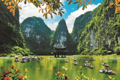 2-Day Visit All Ninh Binh Attractions from Hanoi by local experts - Hanoi’s Old Quarter start: a morning warm-up before the hills