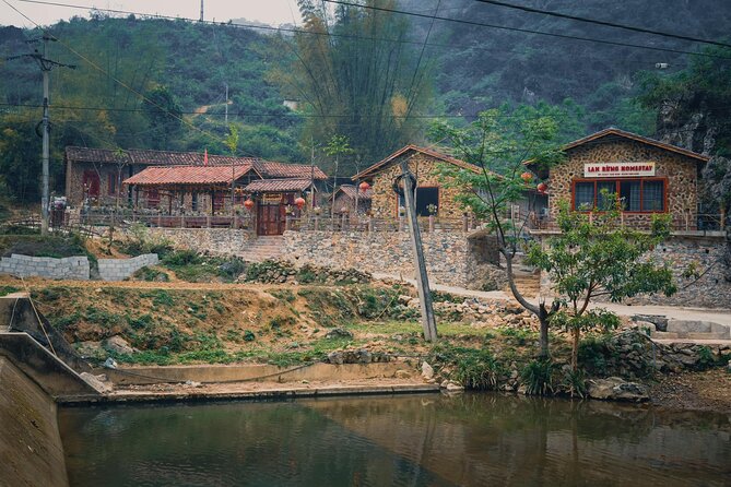 2 Days 1 Night Ban Gioc Waterfall Tour from Hanoi By Limousine - Ban Gioc Pagoda and the 300 steps: the best viewpoint payoff