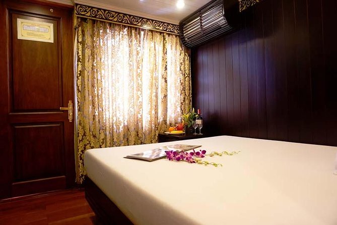 2 days - 1 night in Bai Tu Long Bay at 3 stars cruise - Ocean view cabins - Key highlights worth caring about