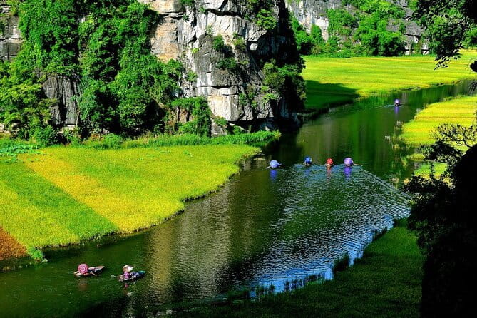 2 Days, 1 Night in Lan Ha Bay with Icon Cruise from Hanoi - Price and value: what $365 includes (and why it can be fair)