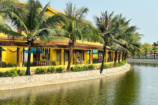 2 Days 1 Night Luxury Ninh Binh Private Tour from Hanoi - Day 1: Bird Park Sampan, Tea Break, and Mua Cave in the UNESCO Zone