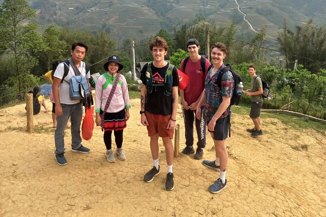 2 Days and 1 Night Sa Pa Trekking - Entering Sapa the practical way: night bus, then a morning reset