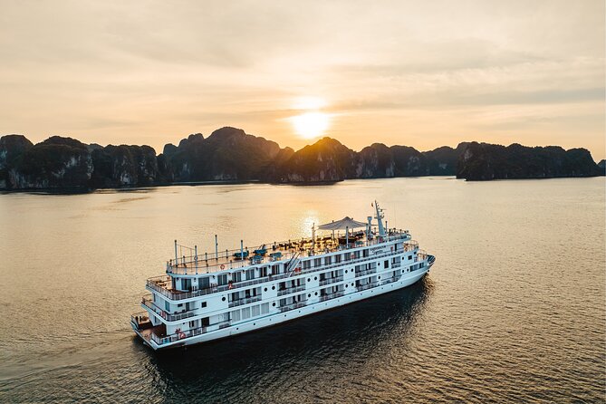2 Days Cruise Exploration in Halong Bay from Hanoi - Night on Board: Luxury Cabin Comfort and Food That Doesn’t Feel Like an Afterthought