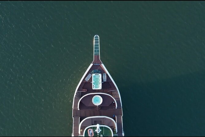 2 Days Cruise Tour in Halong Bay from Hanoi - Oasis Bay Cruise: modern Halong Bay, with a lively onboard side