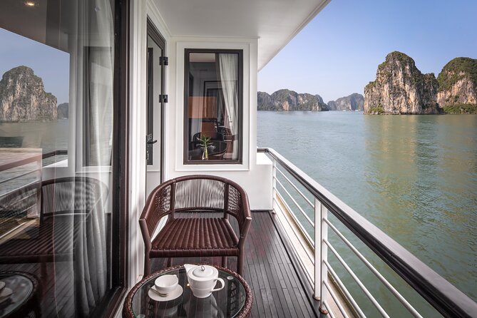 2 Days Halong Bay from Hanoi Cruise - Titov (Ti Top) Island: Views, Swimming Options, and Afternoon Time