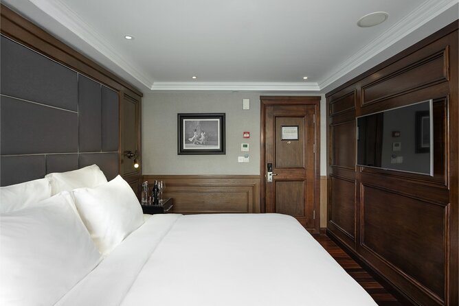 2 Days Tour of Halong Bay by Hera Cruise from Hanoi - Hanoi pickup and the ride to Halong Bay (what timing to expect)