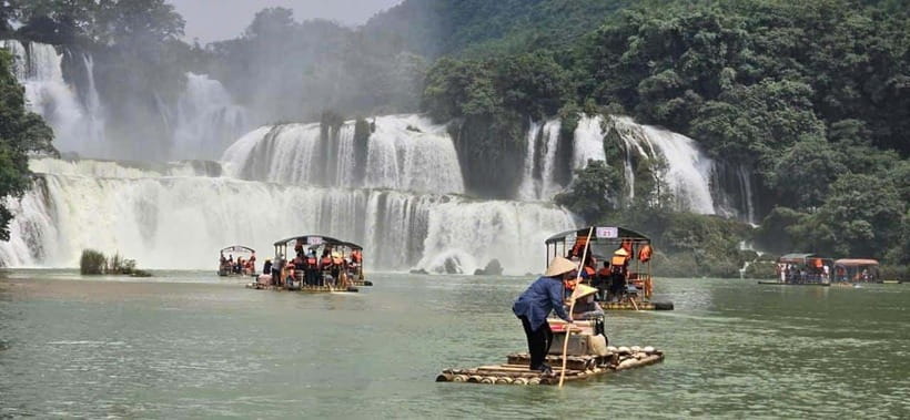 2-Night 1-Day Explore Ban Gioc Waterfall - Nguom Ngao Cave - Nguom Ngao Cave: stalactites, stalagmites, and cool air
