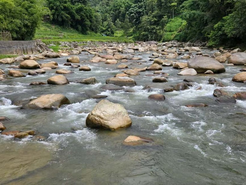 2 Night Lao Chai-Ta Van Homestay- Trekking & Fansipan Visit - First Up: Hanoi–Sapa by Limousine Bus (Comfort With Limits)