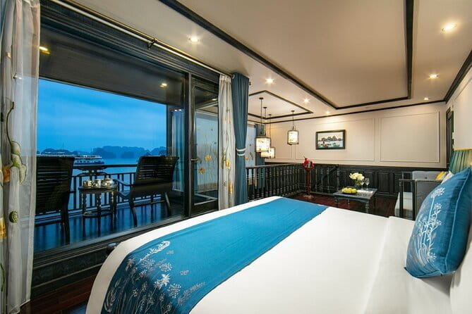 2D1N Bai Tu Long Bay cruises - Day 2: sunrise Tai Chi and your water-activity lineup