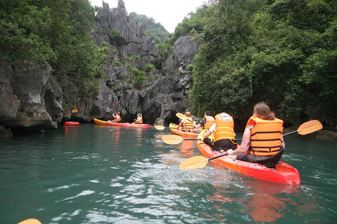 3-Day Cruise Relaxing and Kayaking on Oriental Sails - Why this 3-day Halong Bay cruise feels calmer than the usual rush