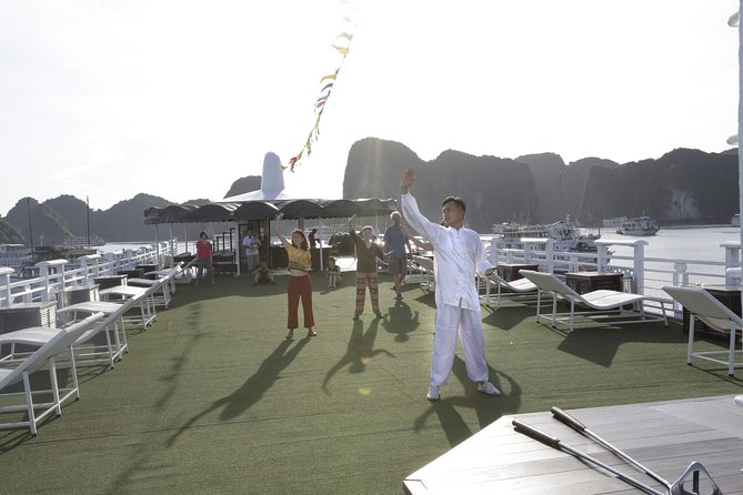 3-Day Halong Bay Cruise on the Starlight - Day 1 beyond the sightseeing: welcome drink, happy hour, and onboard energy