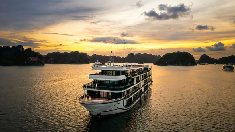 3 Day - Hanoi City Tour - Lan Ha Bay 5 Star Cruise & Balcony - Getting From Hanoi to Lan Ha Bay: Speed Boat Transfer and Cruise Check-In