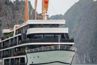 3 Day - Hanoi City Tour - Lan Ha Bay 5 Star Cruise & Balcony - Lan Ha Bay Day 2 in Motion: Ao Ech Kayaking, Swimming, Sunset Deck