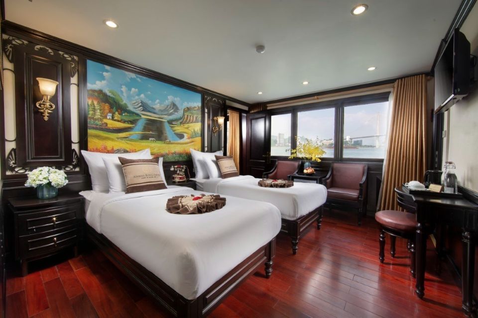 3 Day Hanoi - Ninh Binh - Halong Bay 5 Star Cruise & Balcony - The balcony cabin: how it helps you enjoy Ha Long more