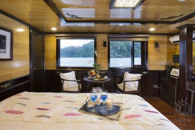 3-Day Hera Cruise Tour in Halong Bay from Hanoi - Hera Cruise cabins: what luxury includes here