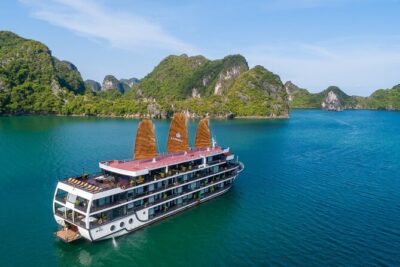 3-Day Luxury Cruise Halong Bay - Lan Ha Bay from Hanoi or Halong - Queen of the Bays and the onboard “luxury” that isn’t just marketing