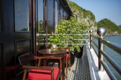 3-Day Ninh Binh Bungalow & Ha Long Bay 5 Star Cruise - Day 1: Hoa Lu cycling, Tam Coc sampan, and Mua Cave’s 500 steps