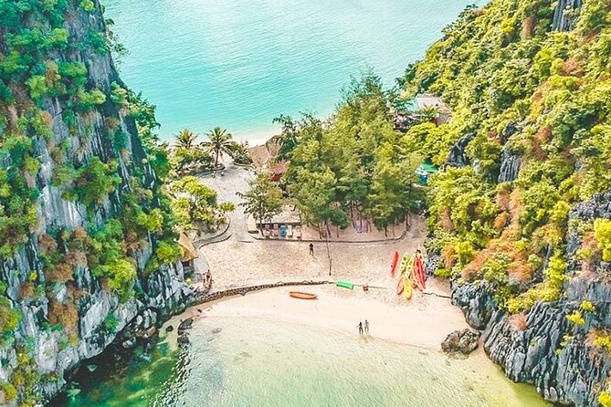 3 Days 2 Nights Oasis Bay Classic Cruise Halong Bay - Why Oasis Bay feels different from a typical Halong cruise