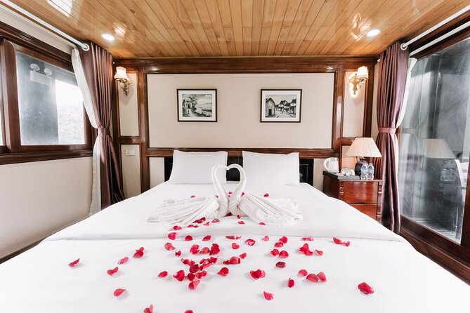 3 Days 2 Nights on Daiichi Boutique Cruise Discover Lan Ha Bay - Day 1 at Cai Beo: Welcome Drink, Check-In, and a Lunch Cruise