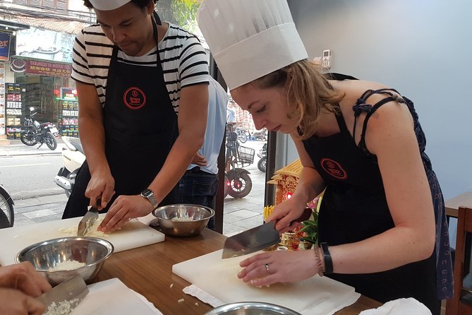 3 Dishes cooking + Egg Coffee bonus & Local Market Tour - Egg coffee bonus: the sweet payoff after savory work