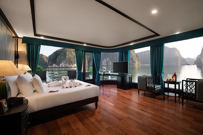 3D2N Luxury HaLong Bay with Aspira Cruise: kayak, Cat Ba island - Day 1: Hanoi-to-Tuần Châu transfer, tender ride, and your first Ha Long Bay hours