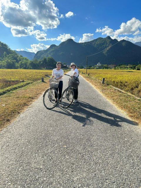 3D2N Mai Chau - Pu Luong from rice valley to nature reserve - Day 3: Tat Nàng waterfall, Phụ Mẫu hot spring, and the return via Hoa Bình lake