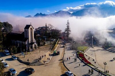 3D2N Sapa Trekking, Fansipan Legend Cable Car Ride - Day 1: Sapa market, then a first trek into the Cat Cat area