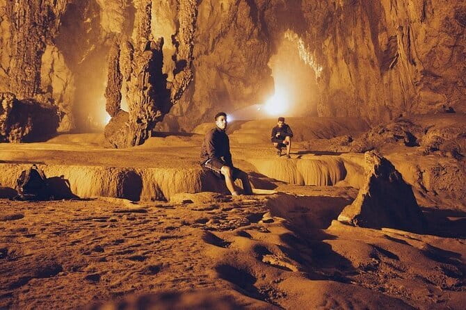 4-Days - Ha Giang loop- Cao Bang and Ban Gioc waterfall - Day 1: Bac Sum Pass, Lung Khuy Cave, and Yen Minh homestay life