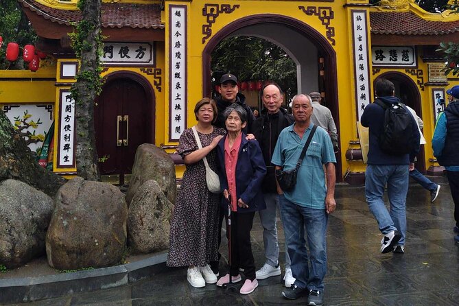 4 Hours Private City Tour with Highligh Train Street - Dong Xuan Market: where the Old Quarter turns practical