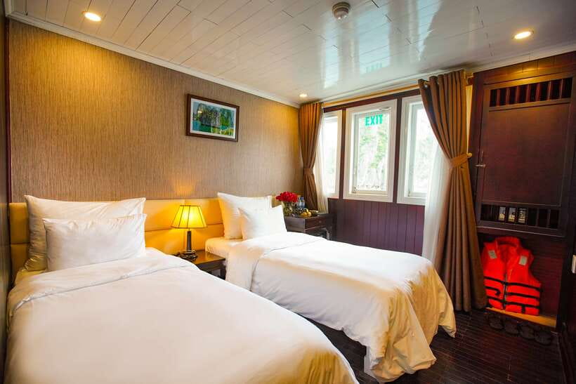 4-star Halong Paloma Cruise 2D1N Trip - Price and value: how $181 fits the experience