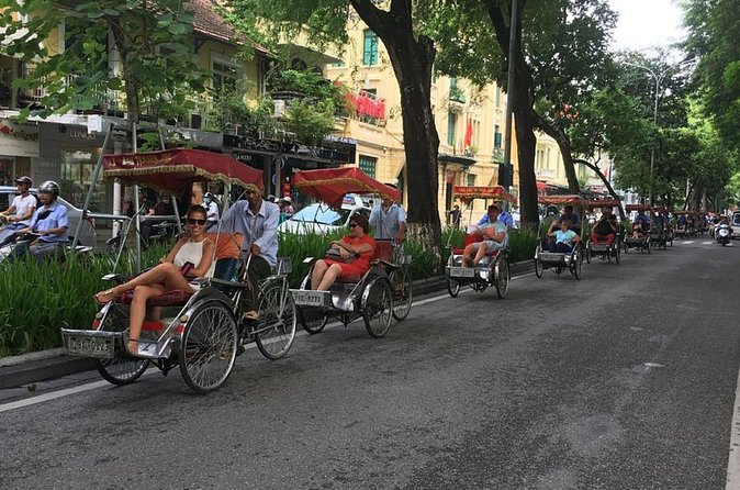 7 Day Tour Package To Hanoi Ninh Binh Halong Sapa And Fansipan - Halong Bay: a cruise that uses the day, not just sells the photos