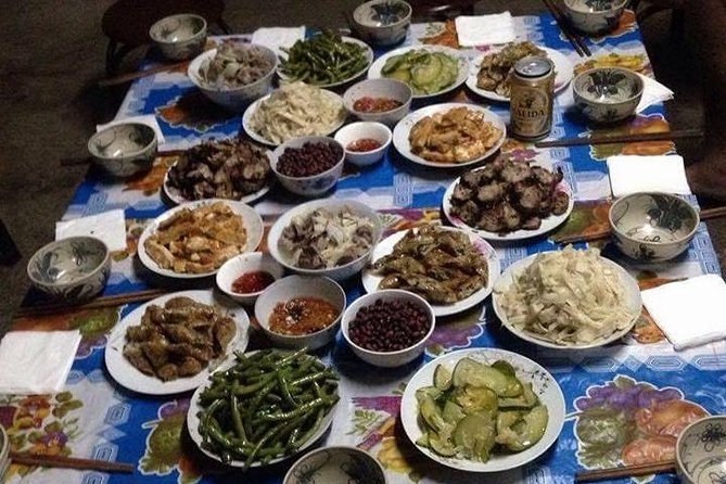 7 Days Package Hanoi- Halong -Sapa-Ninh Binh - Ninh Binh in one long day: Hoa Lu, Tam Coc boat, Bich Dong biking, Mua Caves view