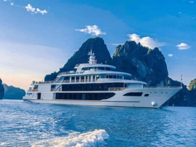 7 hours to discover HaLong Bay on Luxury Day Cruise - Morning cruising from the sacred land of the dragon