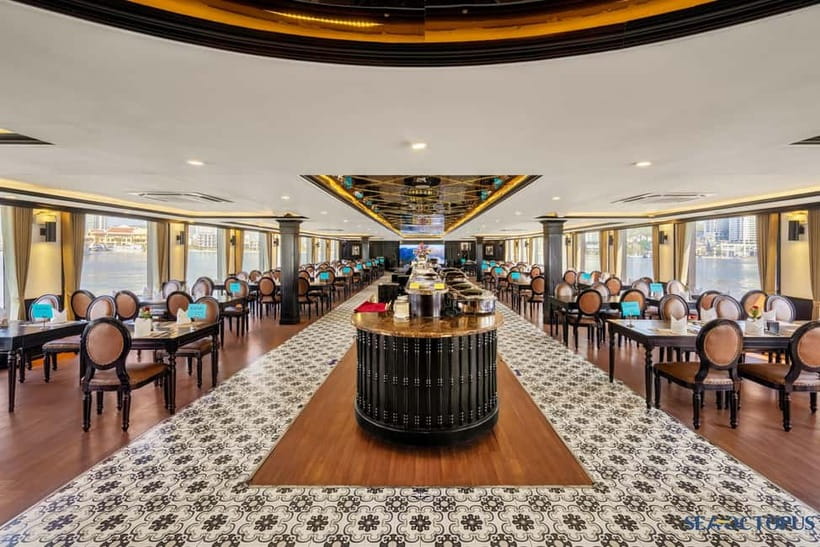7 hours to discover HaLong Bay on Luxury Day Cruise - Titov Island, Moon Beach, and the 360-degree viewpoint option
