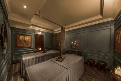 75 Mins Body Massage (Aroma/Vietnamese/Deep/Hot Stone) - Finding 151 P. Hàng Bông and settling into a private room