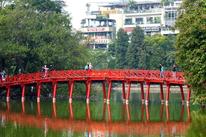 9-Day Tour of Vietnam with Airport Pick Up - Da Nang to Ho Chi Minh City: the flight-and-touring rhythm