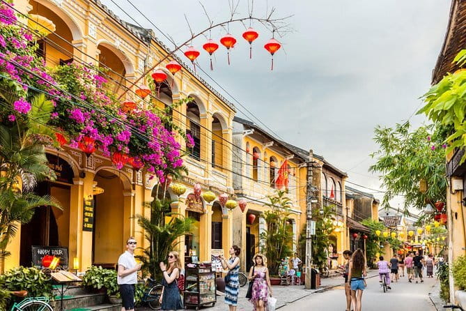 9-Day Vietnam Tour | Explore the North and Central | Top Packages - Lan Ha Bay on cruise: sunset first, then sunrise the next morning