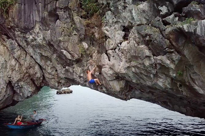 A half day deep water soloing in Lan Ha Bay - Cat Ba. - Three Brothers: Stepping Up With 5a–7c Options