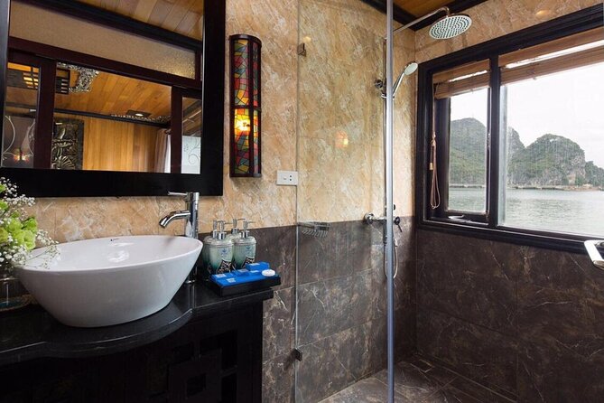 All-inclusive in Lan Ha Bay for 2Days 1 Night with many options - Dark & Light Cave: morning cave visit with about 2 hours