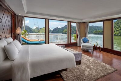 All-inclusive in Lan Ha Bay for 2Days 1 Night with many options - Day 2 early: karst scenery with tea, coffee, and light breakfast