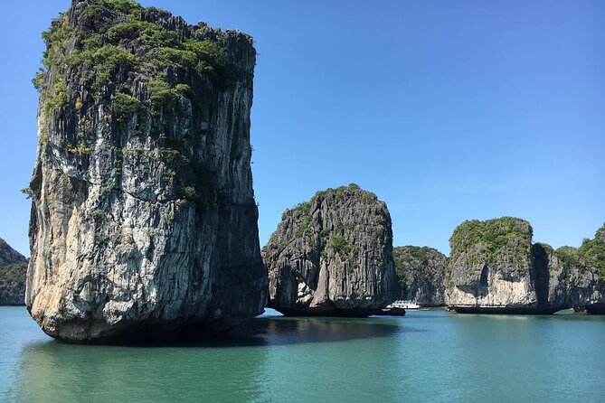 Amazing day - Boat trip discover real Ha Long Bay and Lan Ha Bay - Price and value: $22 plus a small entrance fee